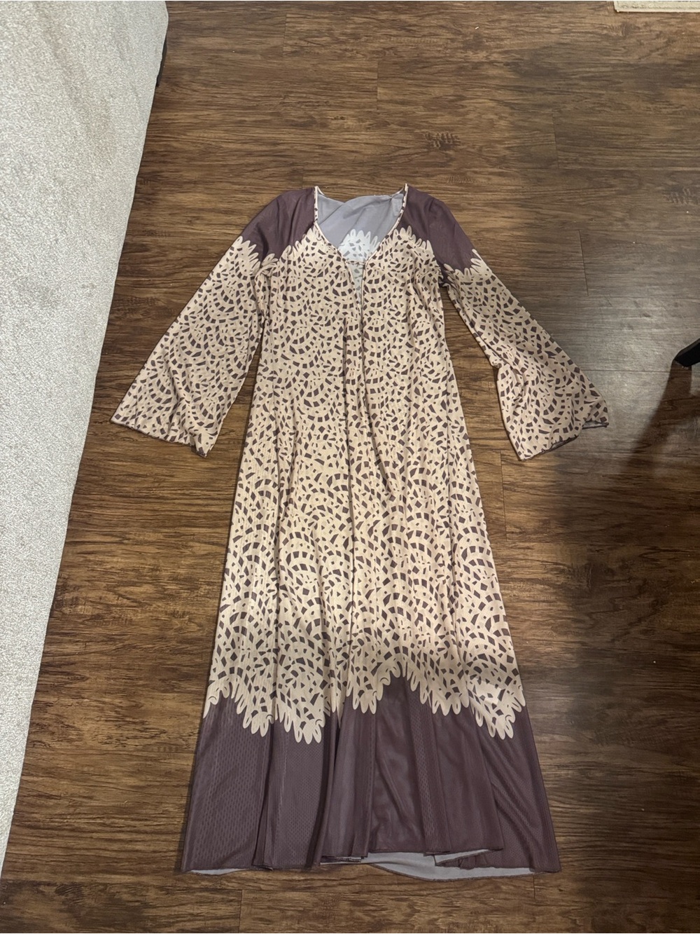 NWT Caroline constas dress size small